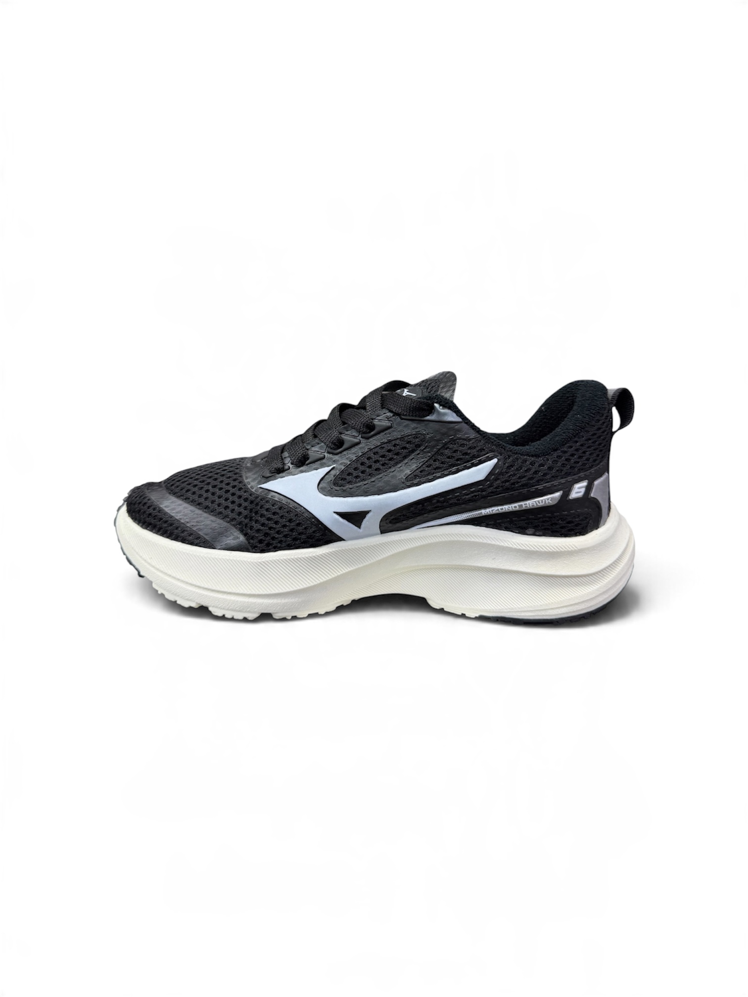 MIZUNO HAWK 6 ( PRETO/ BRANCO )